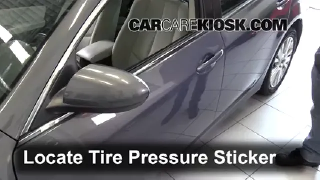2010 Mazda 6 S 3.7L V6 Pneus et roues Vérifier la pression des pneus